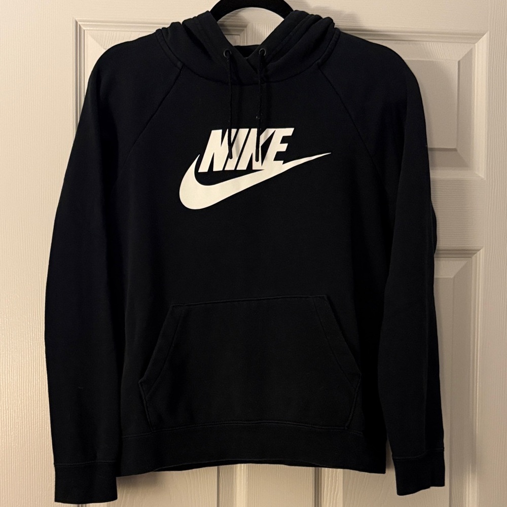 Nike Black and White Women’s Hoodie